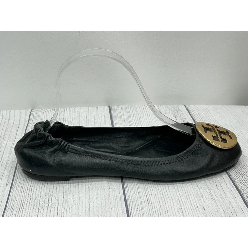 Tory‎ Burch Sz 8? Minnie Flats Black Leather Gold Logo Medallion Ballet Slip On